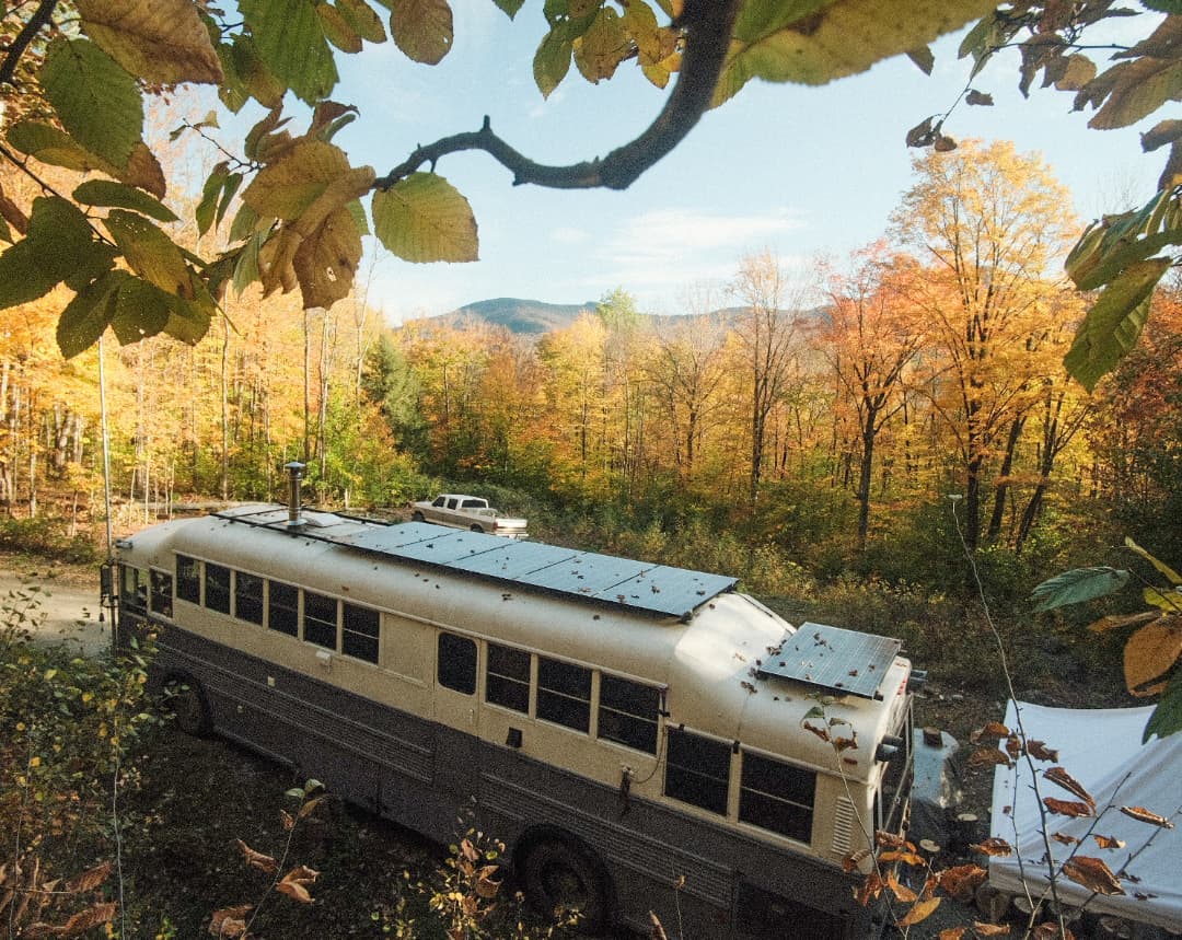 Real-life Humanure experience – Elizabeth’s Skoolie Home